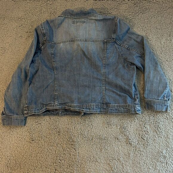Merona Faded Denim Jean Jacket Womans Size 20/22 W With Pockets outdoorwear - Picture 13 of 15